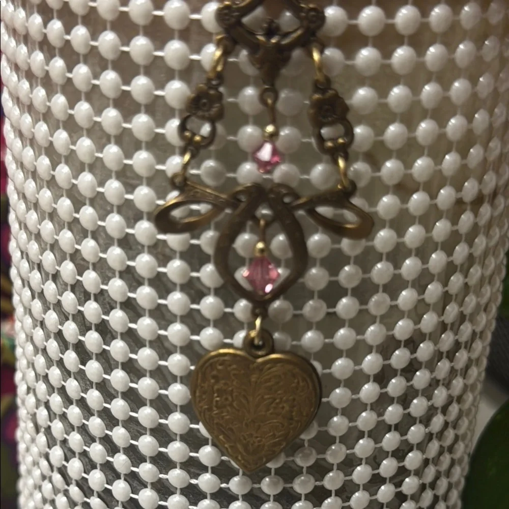 Vintage. Heart. Dangle Gold and Pink Heart Drop Earrings